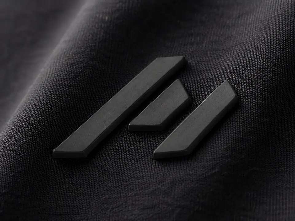 Dimensional print block with sharp vertical walls and a matte top
